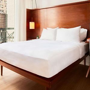 Camera city con letto queen size
